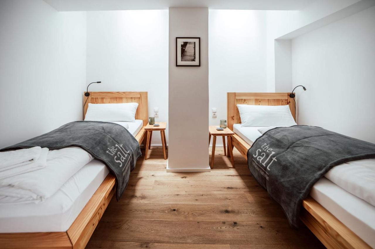 The Salt Residences Hallein Bagian luar foto