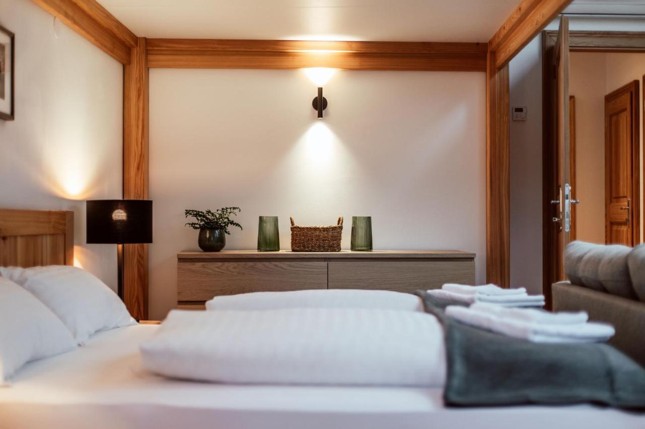The Salt Residences Hallein Bagian luar foto