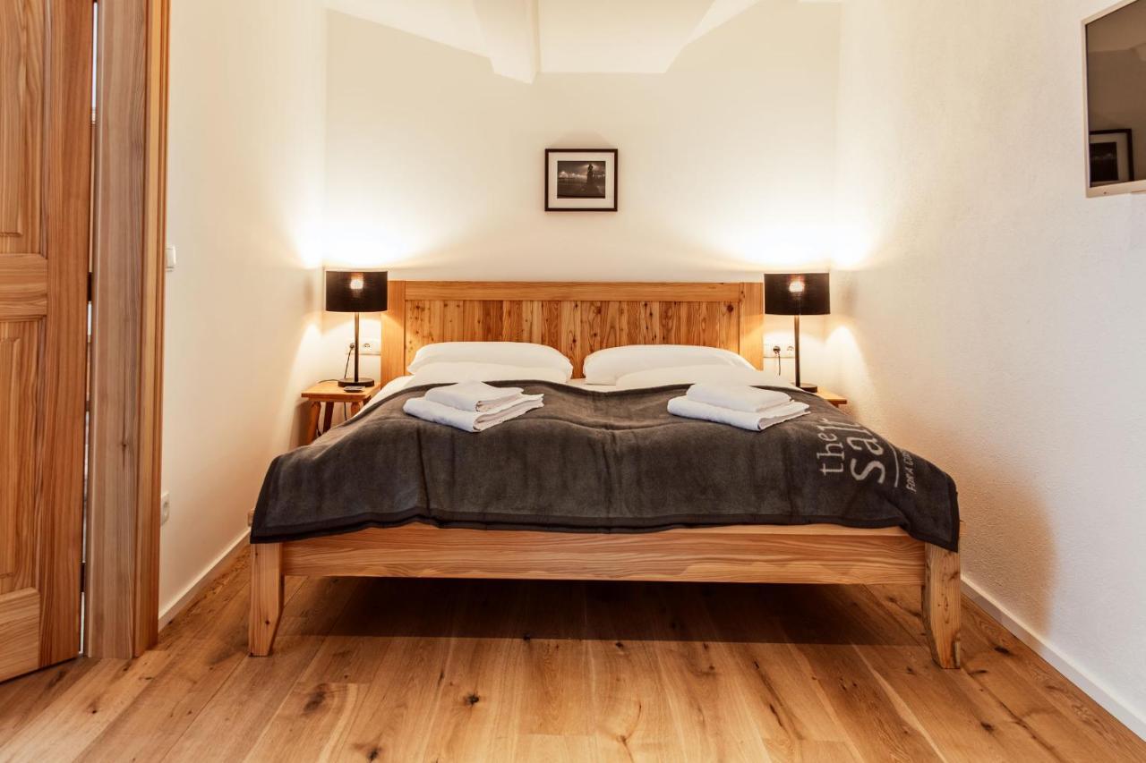 The Salt Residences Hallein Bagian luar foto