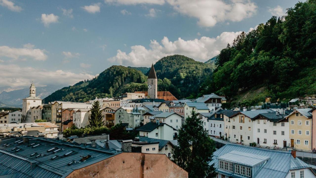The Salt Residences Hallein Bagian luar foto